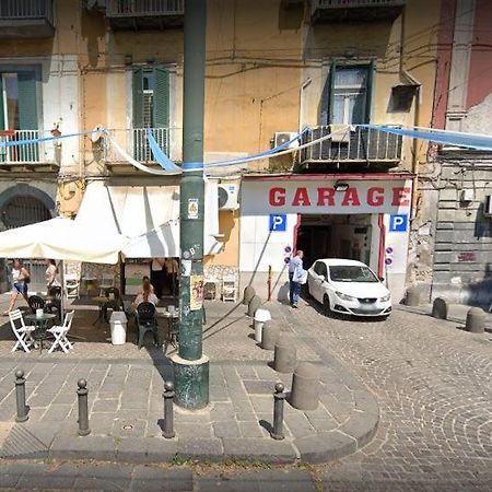 Diletto A Napoli Bed & Breakfast Bagian luar foto