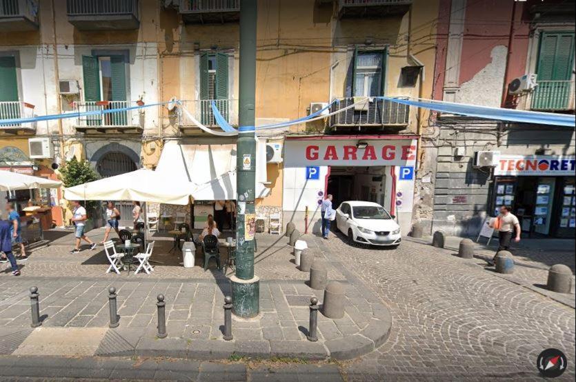 Diletto A Napoli Bed & Breakfast Bagian luar foto